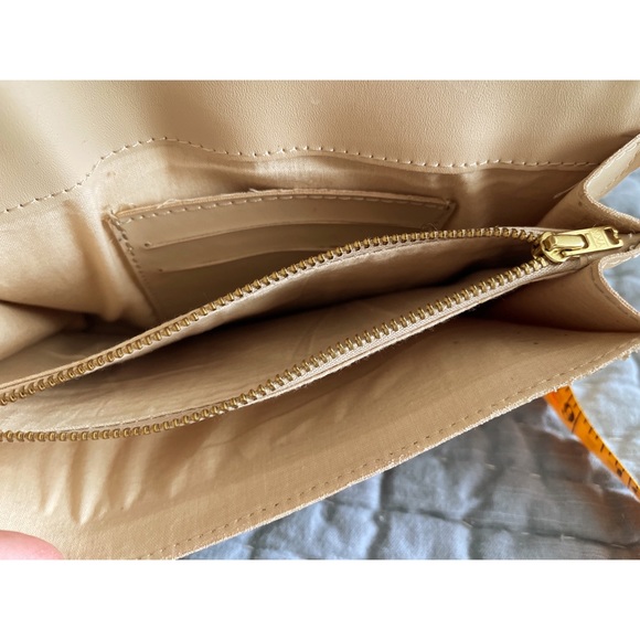 Vegan Leather Envelope Clutch - Picture 4 of 7